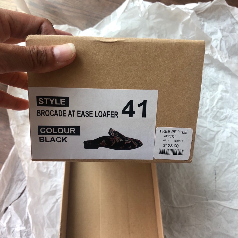 Like new Free People brocade at ease loafers - Picture 5 of 7